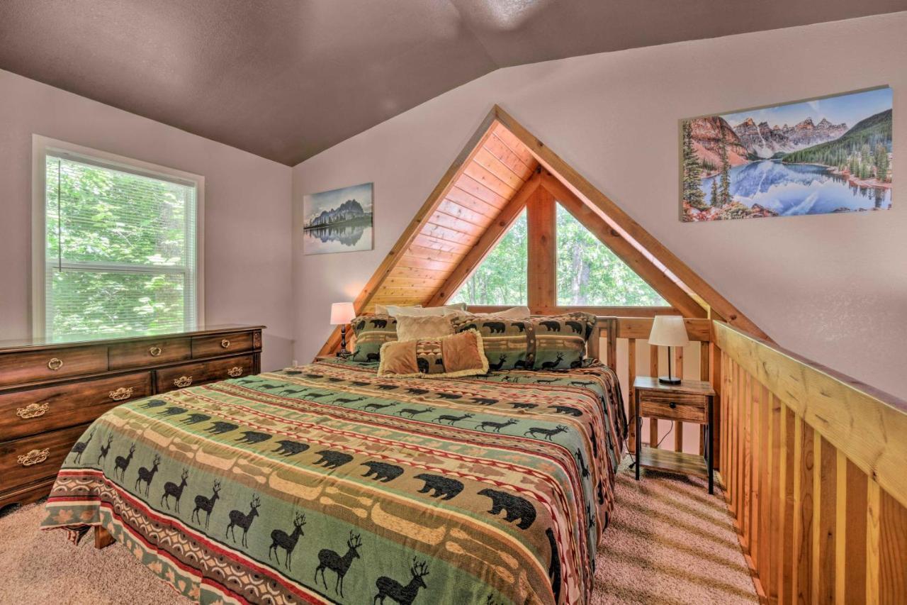 Cozy Whittier Cabin And Yard And Hot Tub, Pets Welcome 外观 照片