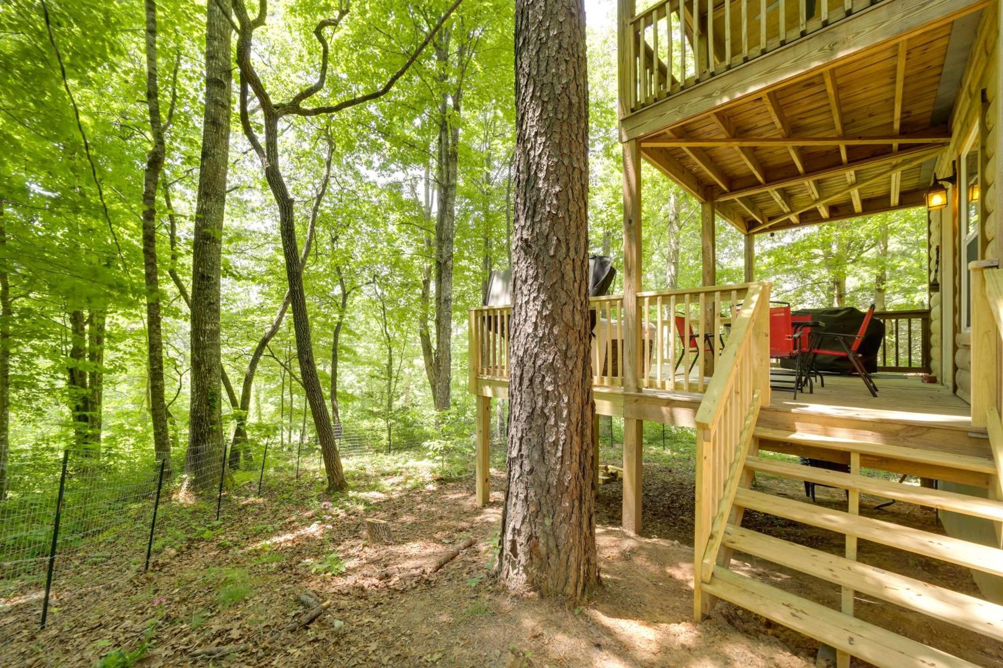 Cozy Whittier Cabin And Yard And Hot Tub, Pets Welcome 外观 照片