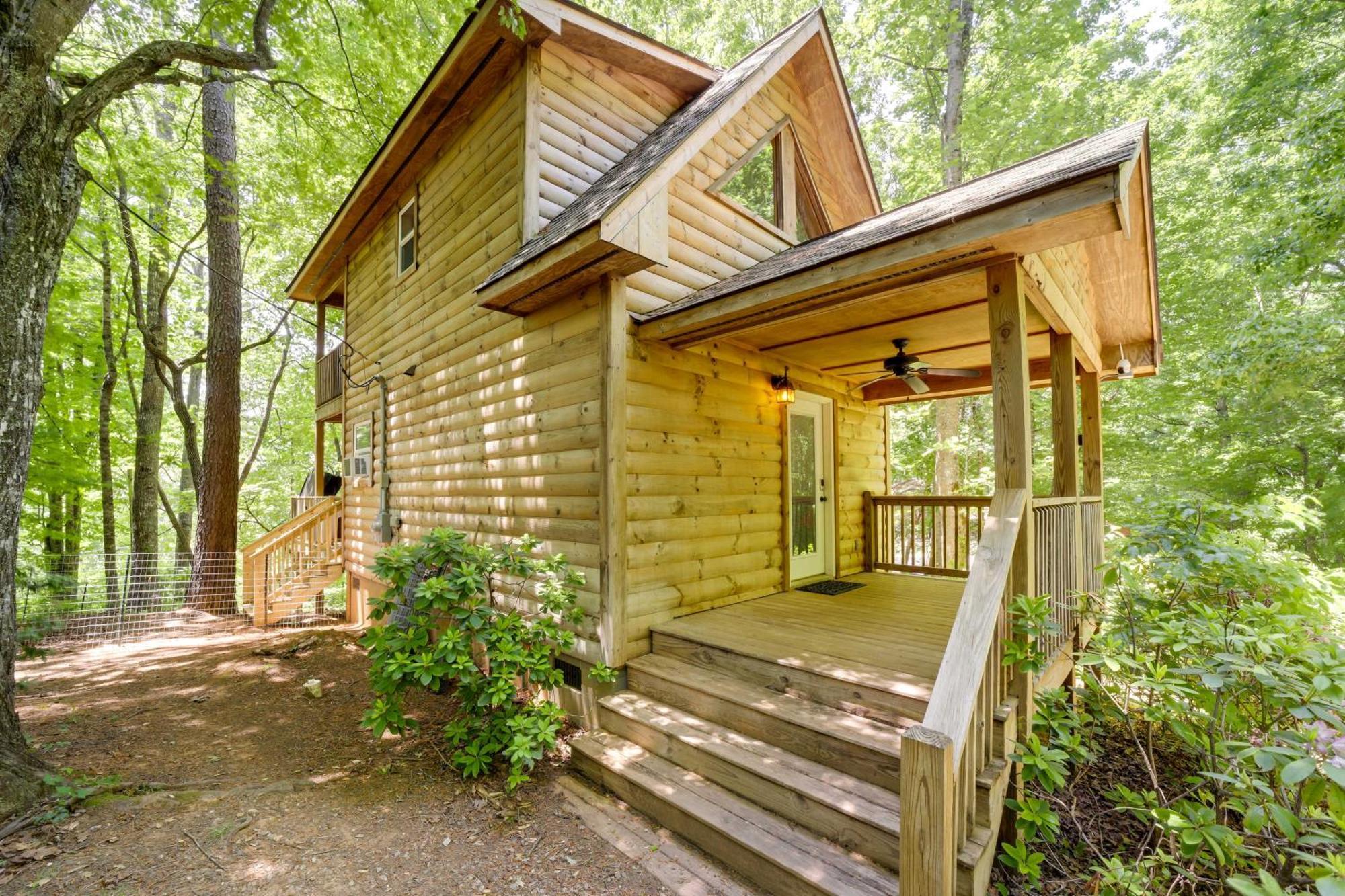 Cozy Whittier Cabin And Yard And Hot Tub, Pets Welcome 外观 照片